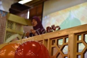 نویسنده: محبوبه خوانساری